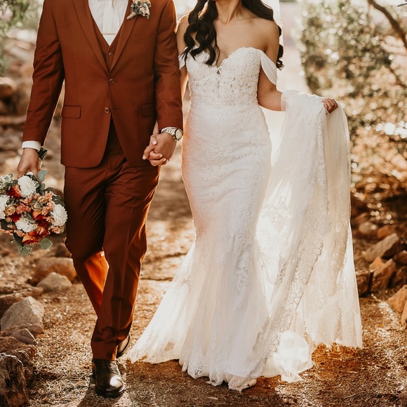 Pronovias Dresses & Skirts - Pronovias Ermin Wedding Dress 👰‍♀️